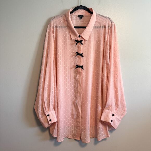 Torrid Pink Chiffon Textured Swiss Dot Semi-Sheer Bow Blouse Size 6X (30) - Picture 6 of 16